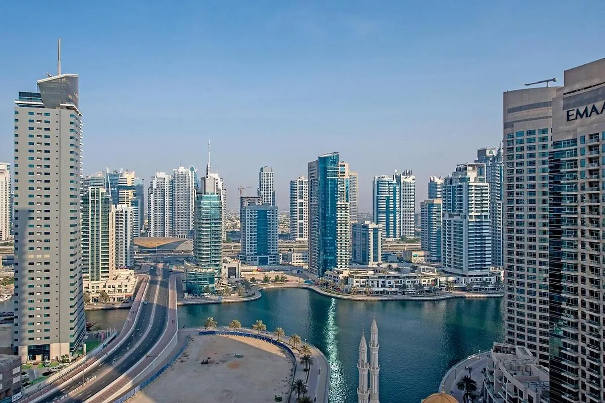 Eye-Captivating 3Bedroom Apartment Near The Beach In Dubai Marina