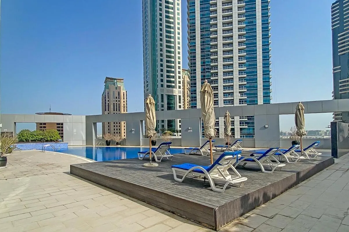 Eye-Captivating 3Bedroom Apartment Near The Beach In Dubai Marina