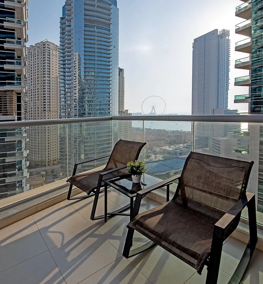 Eye-Captivating 3Bedroom Apartment Near The Beach In Dubai Marina United Arab Emirates